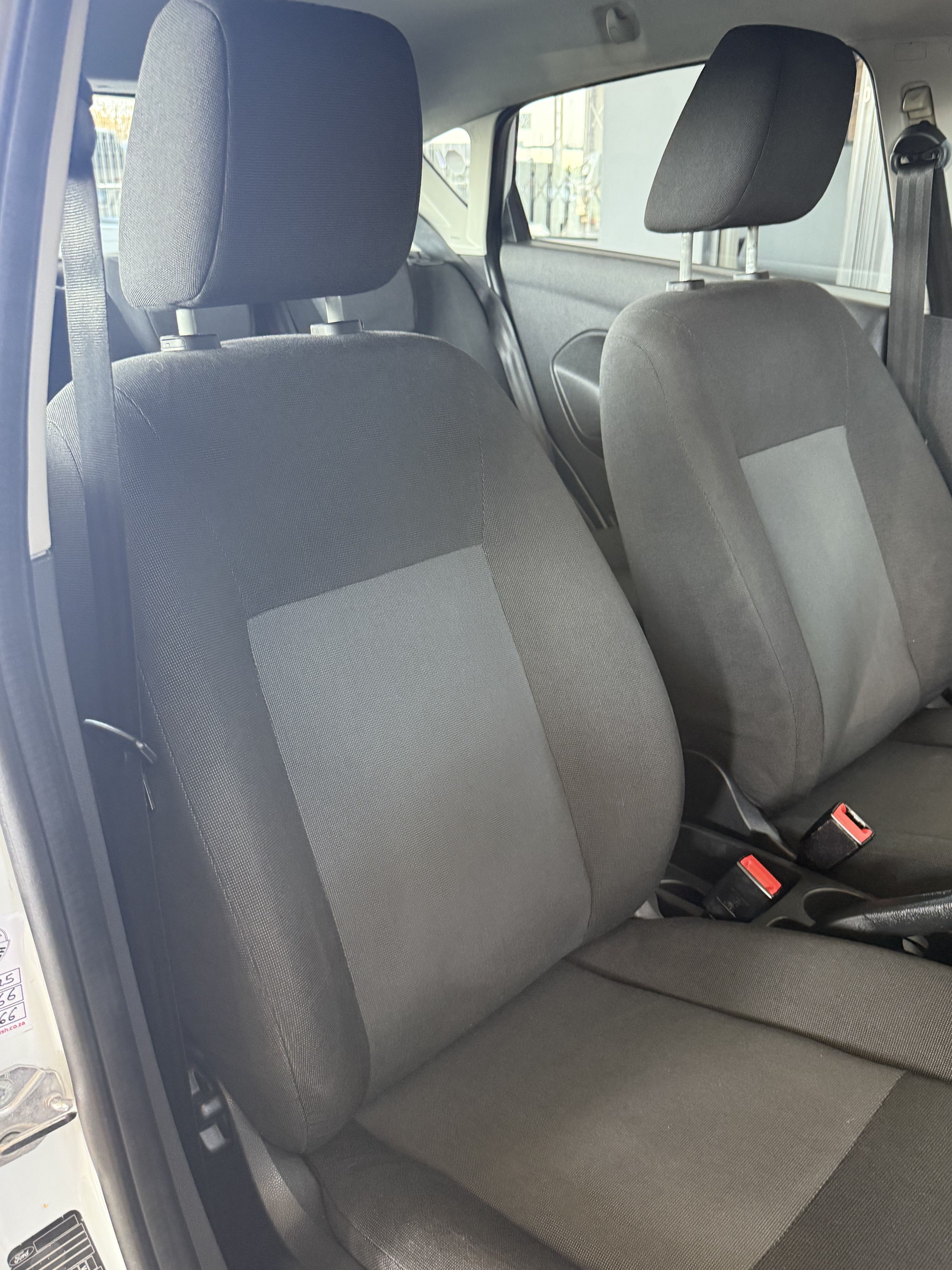 FORD FIESTA 1,4 AMBIENTE FIESTA 1,4 AMBIENTE - 7
