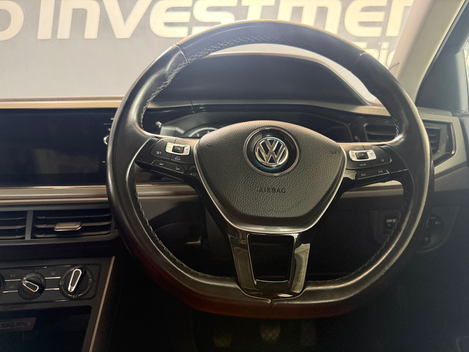 VOLKSWAGEN POLO 1.0 TSI COMFORTLINE Polo 1.0 TSI Comfortline - 10