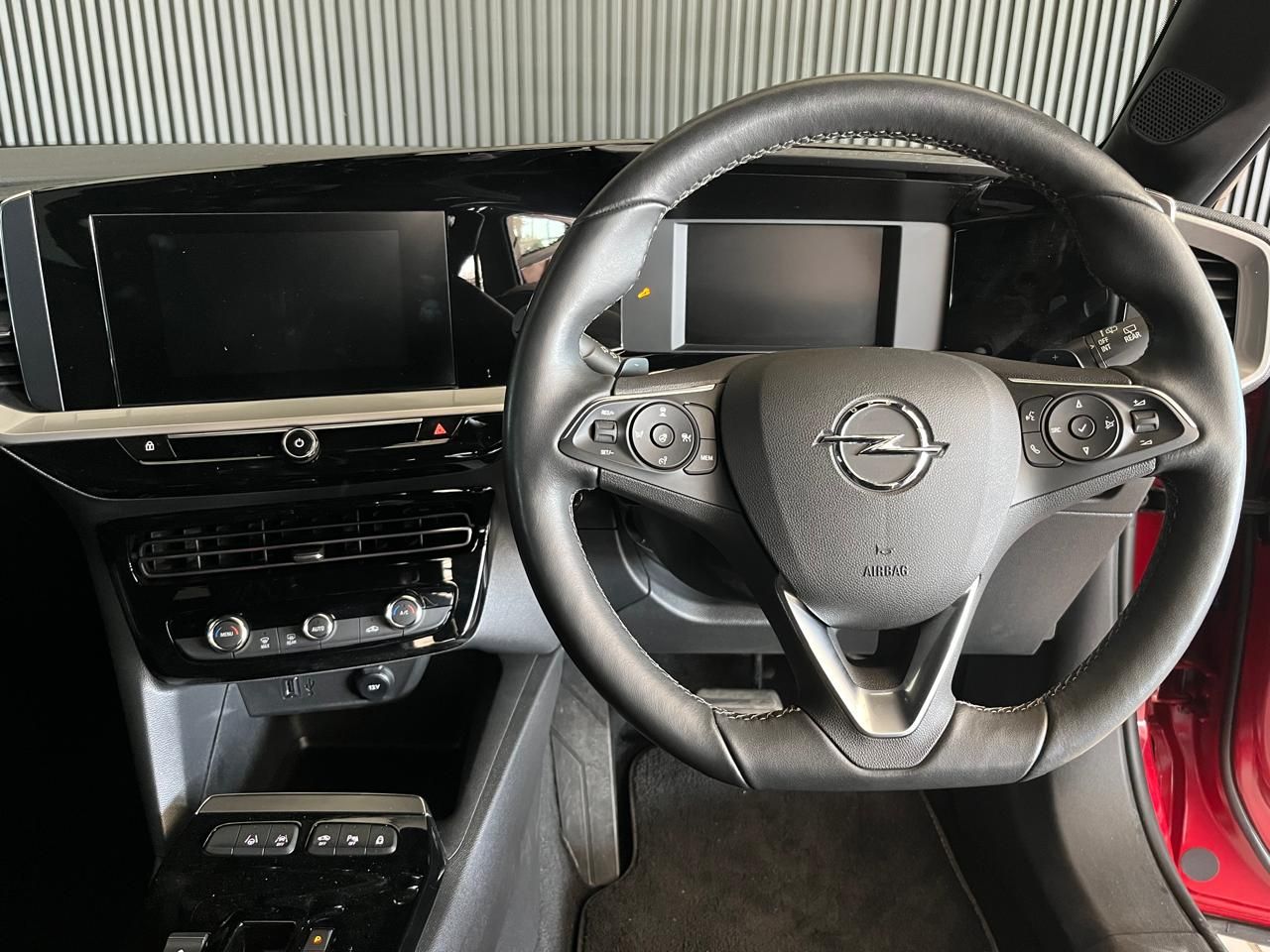 OPEL MOKKA 1.2T GS AUTO - 11
