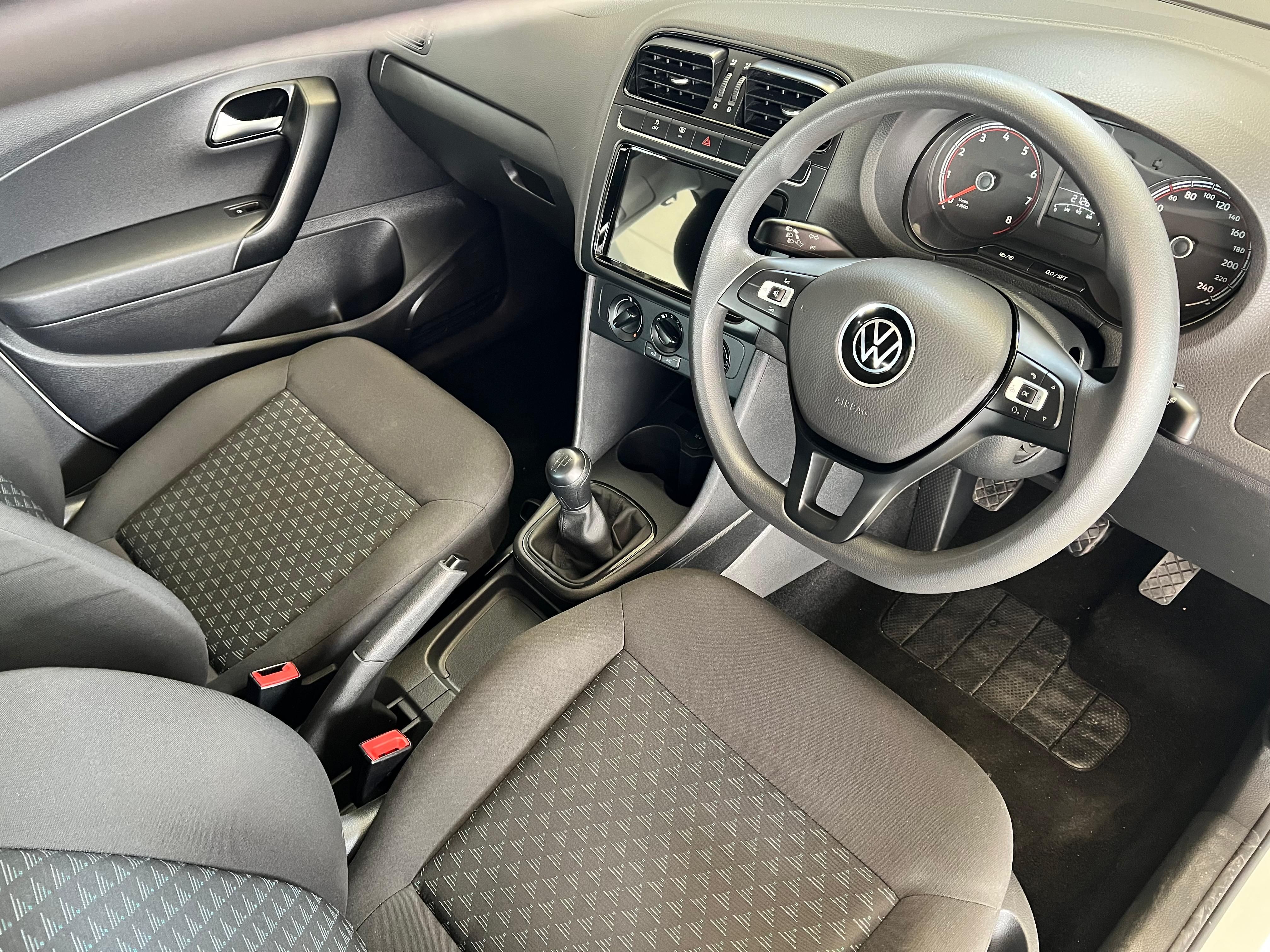 VOLKSWAGEN POLO VIVO POLO VIVO 1.4 (5DR) - 12