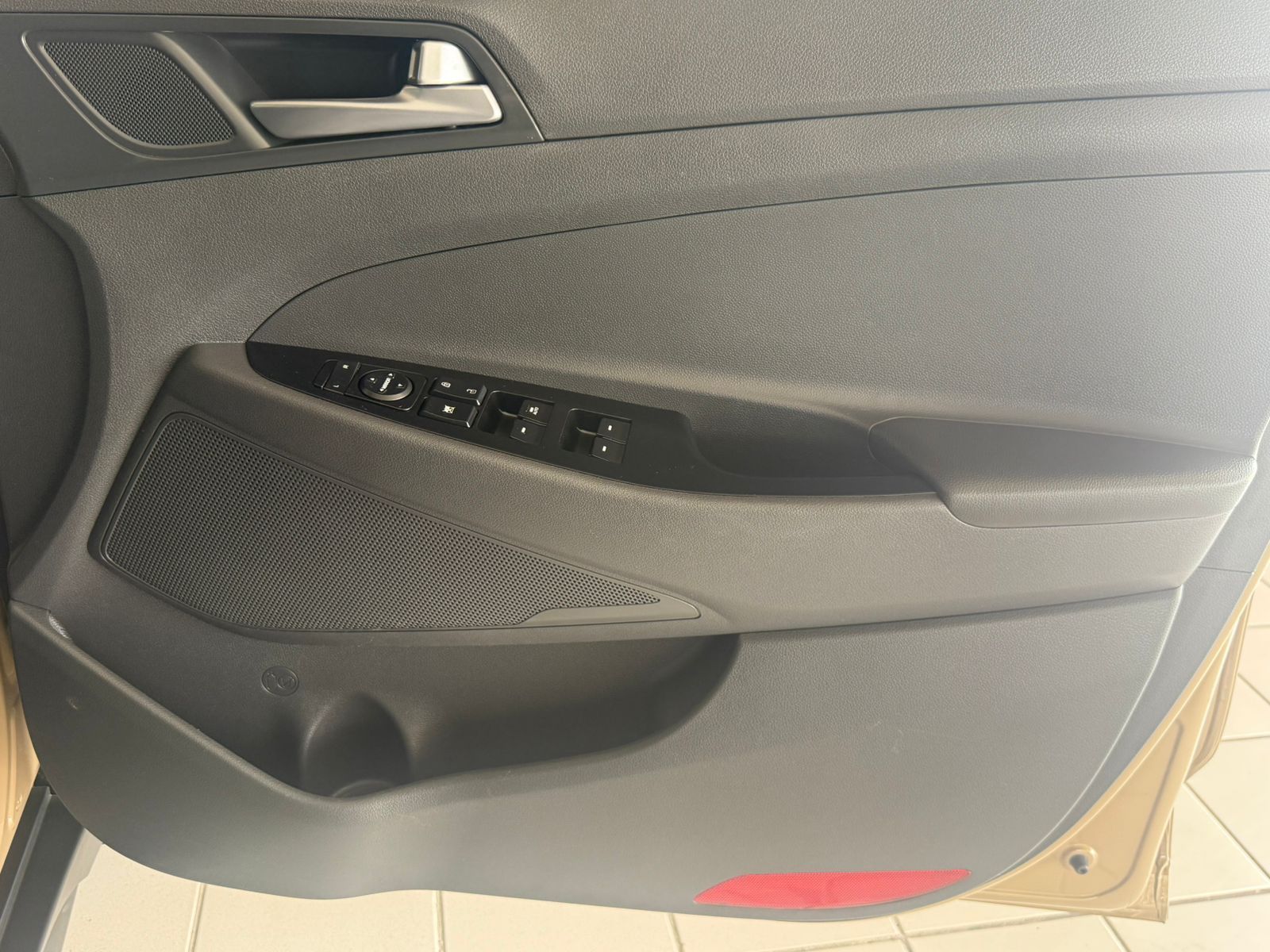 HYUNDAI TUSON 2,0 PREMIUM A/T Tuson 2,0 Premium A/T - 12