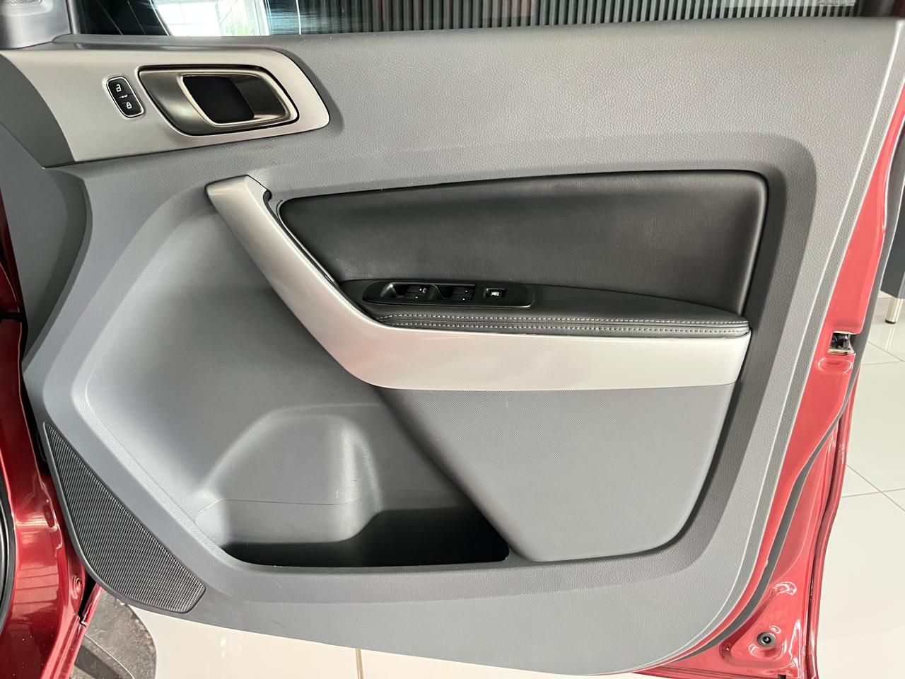 FORD EVEREST EVEREST 2.2 TDCi  XLT A/T - 27