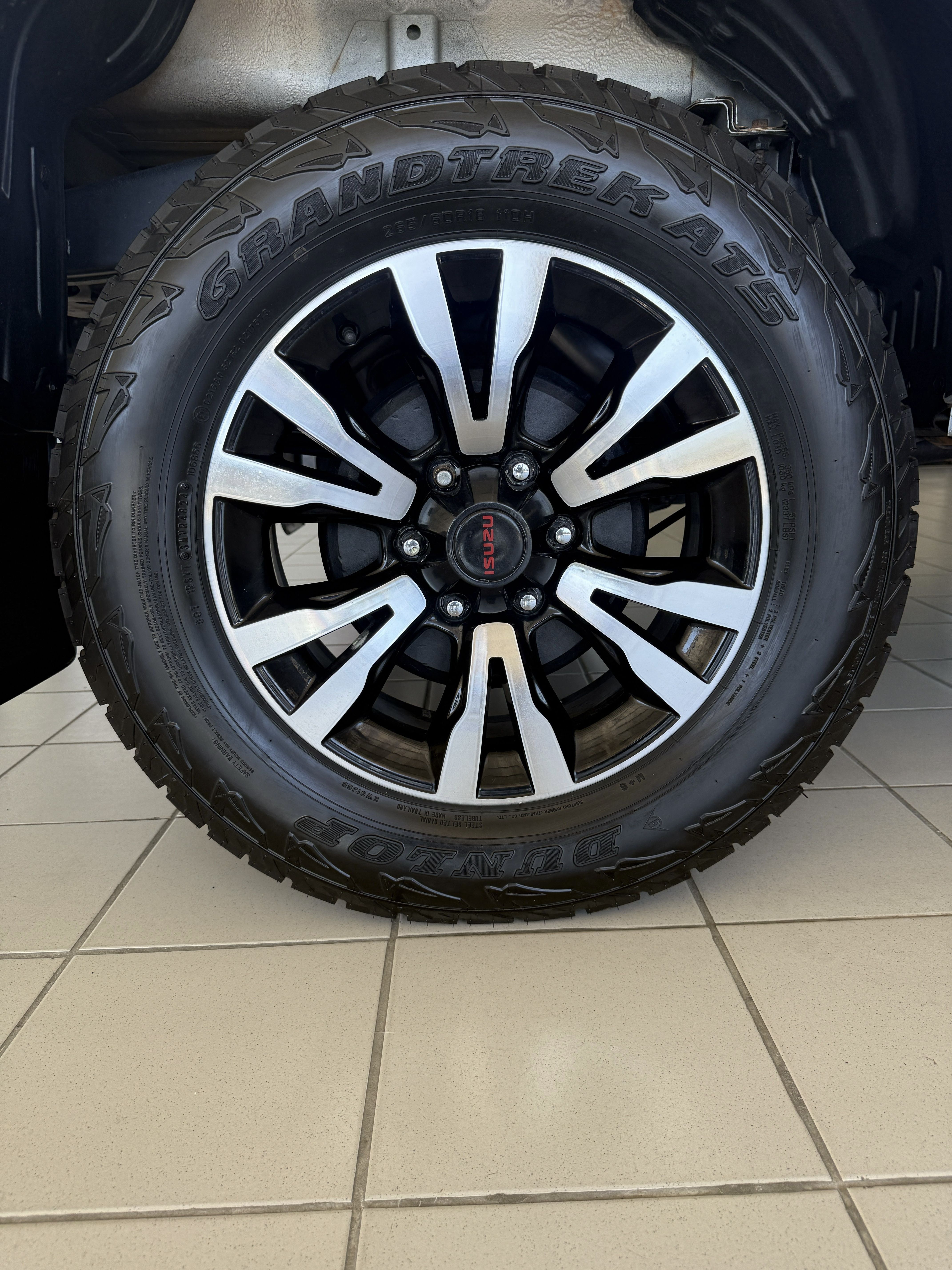 ISUZU 250 DMAX 4X4 D/CAB PICK UP 250 DMAX 4x4 D/Cab Pick Up - 14