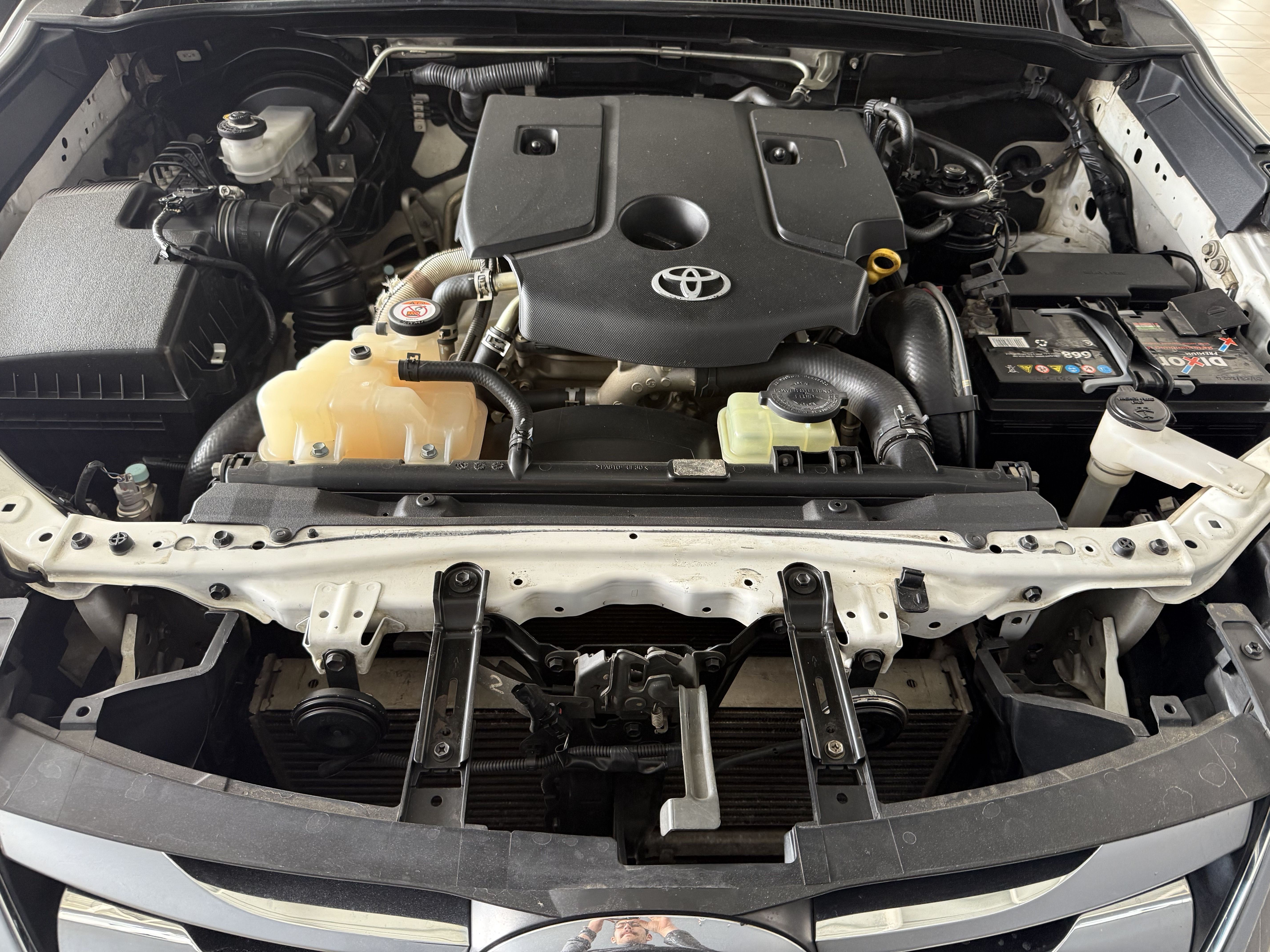 TOYOTA FORTUNER 2.4GD-6 FORTUNER 2.4GD-6 - 11