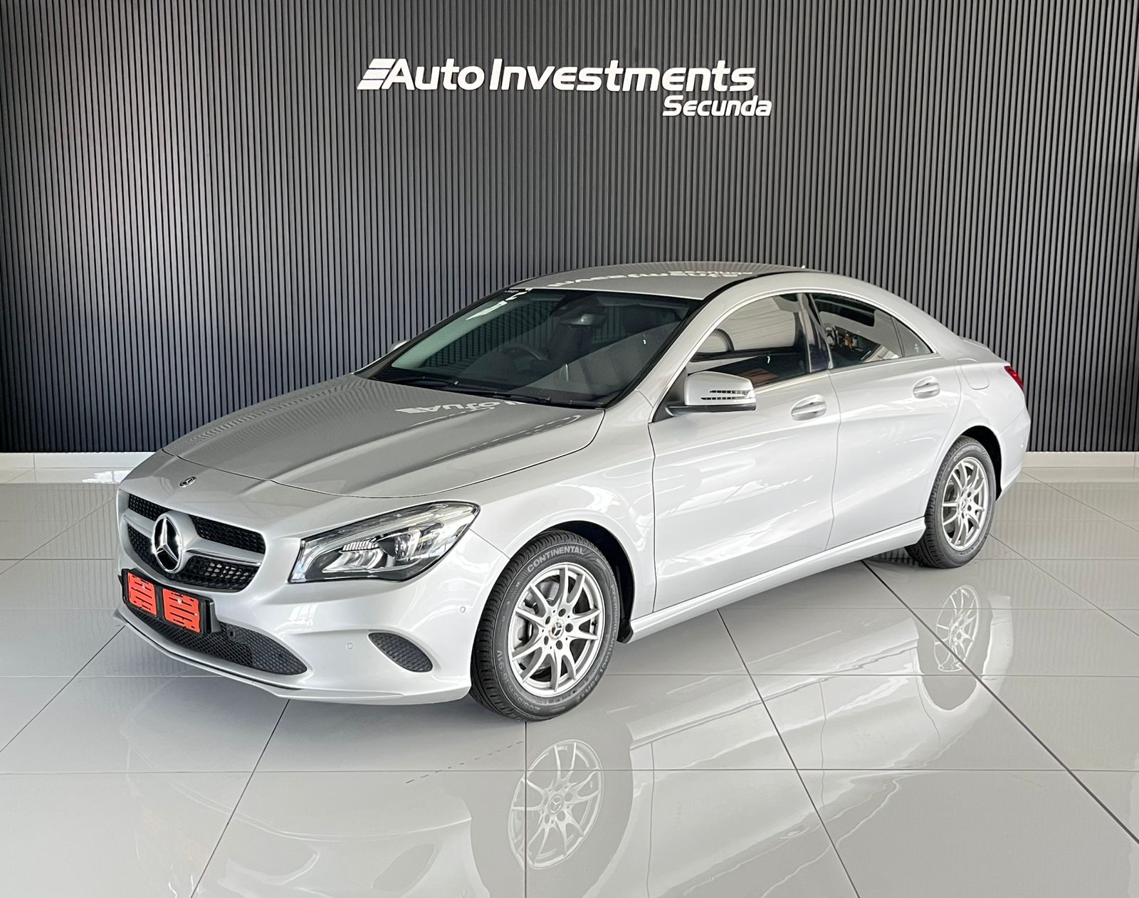 MERCEDES BENZ CLA 200 AUTO CLA 200 Auto - 1