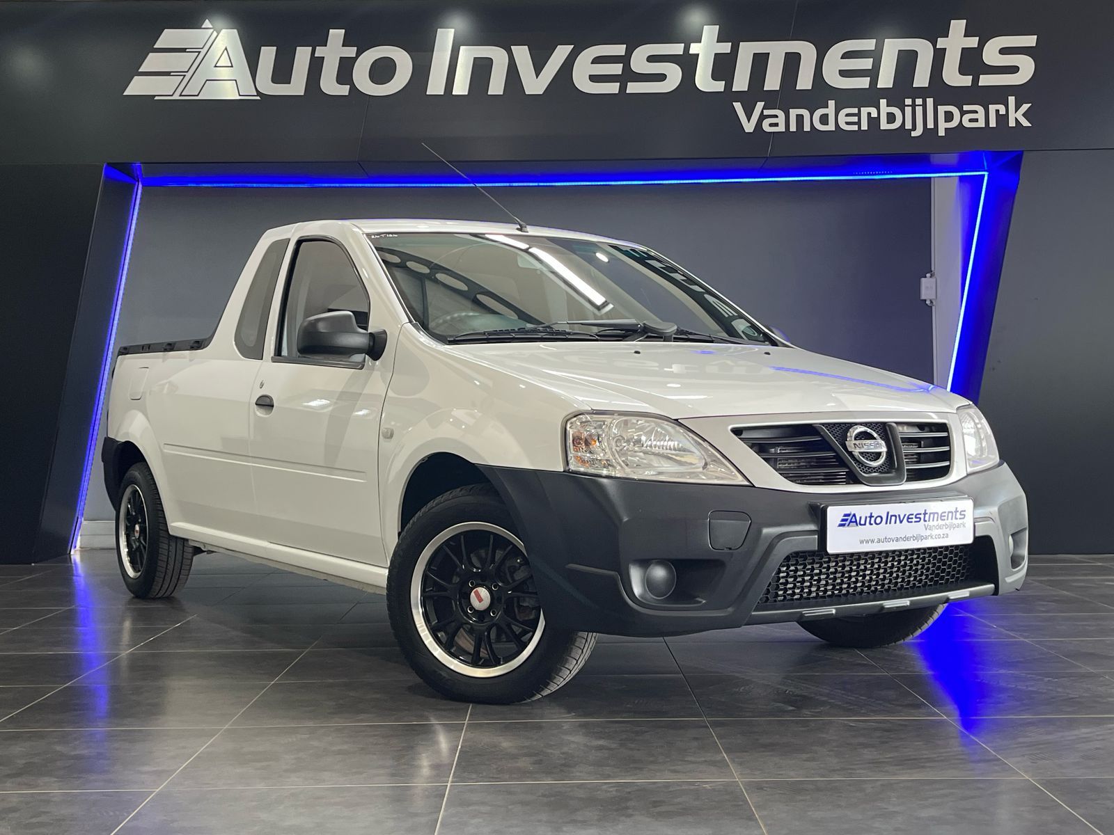 NISSAN NP200 NP200 1.5 DCi  A/C SAFETY PACK P/U S/C - 2