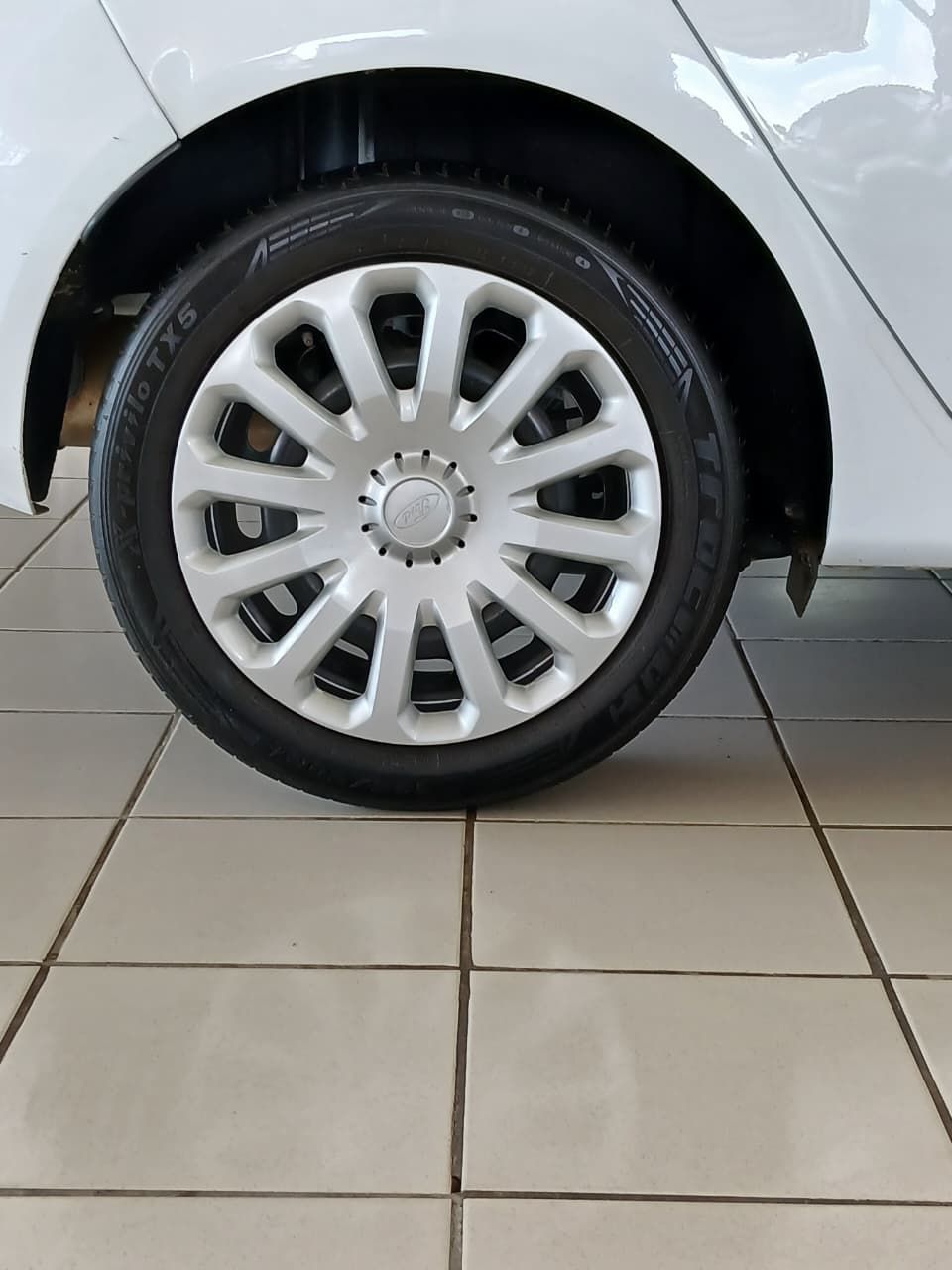 FORD FIESTA 1.4 AMBIENTE Fiesta 1.4 Ambiente - 14