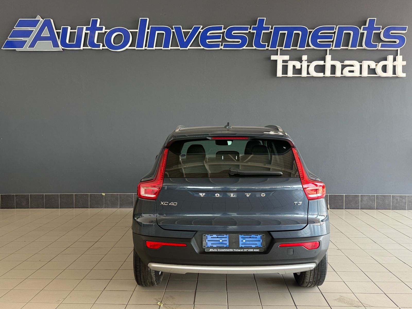 VOLVO XC40 T3 1.5 MOMENTUM GEARTRONIC XC40 T3 1.5 Momentum Geartronic