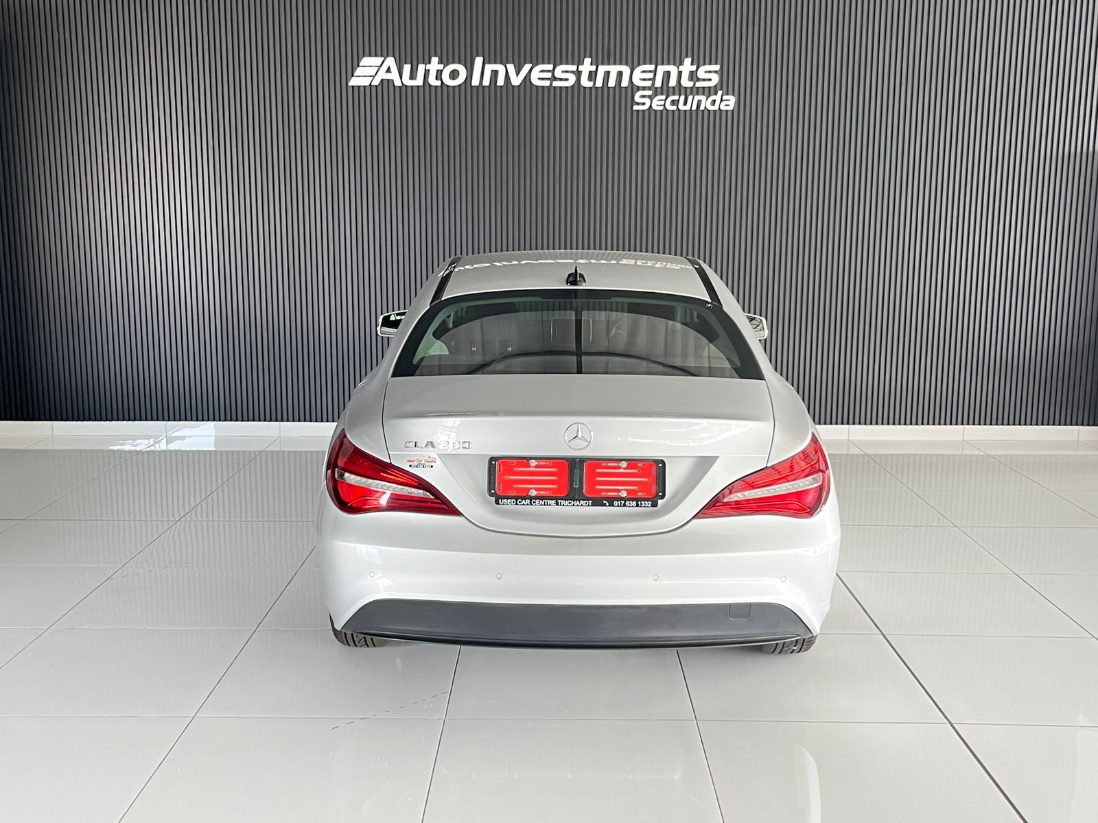 MERCEDES BENZ CLA 200 AUTO CLA 200 Auto - 4