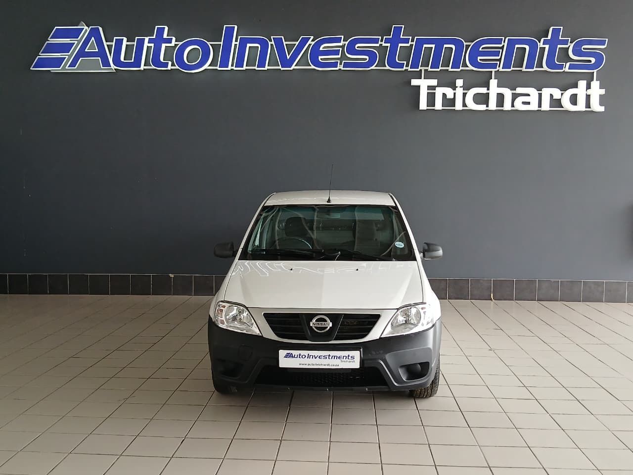 NISSAN NP200 1.6 SAFERY A/C NP200 1.6 Safery A/C