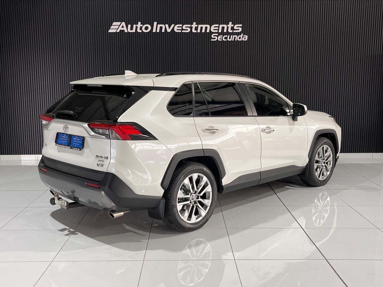 TOYOTA FORTUNER FORTUNER 2.4GD-6 4X4 A/T - 8