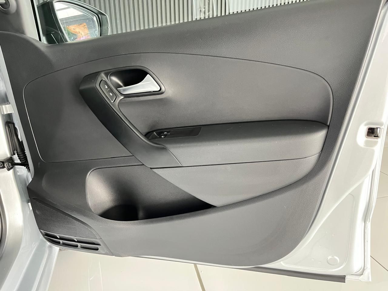 VOLKSWAGEN POLO VIVO 1.4 TRENDLINE Polo Vivo 1.4 Trendline - 5