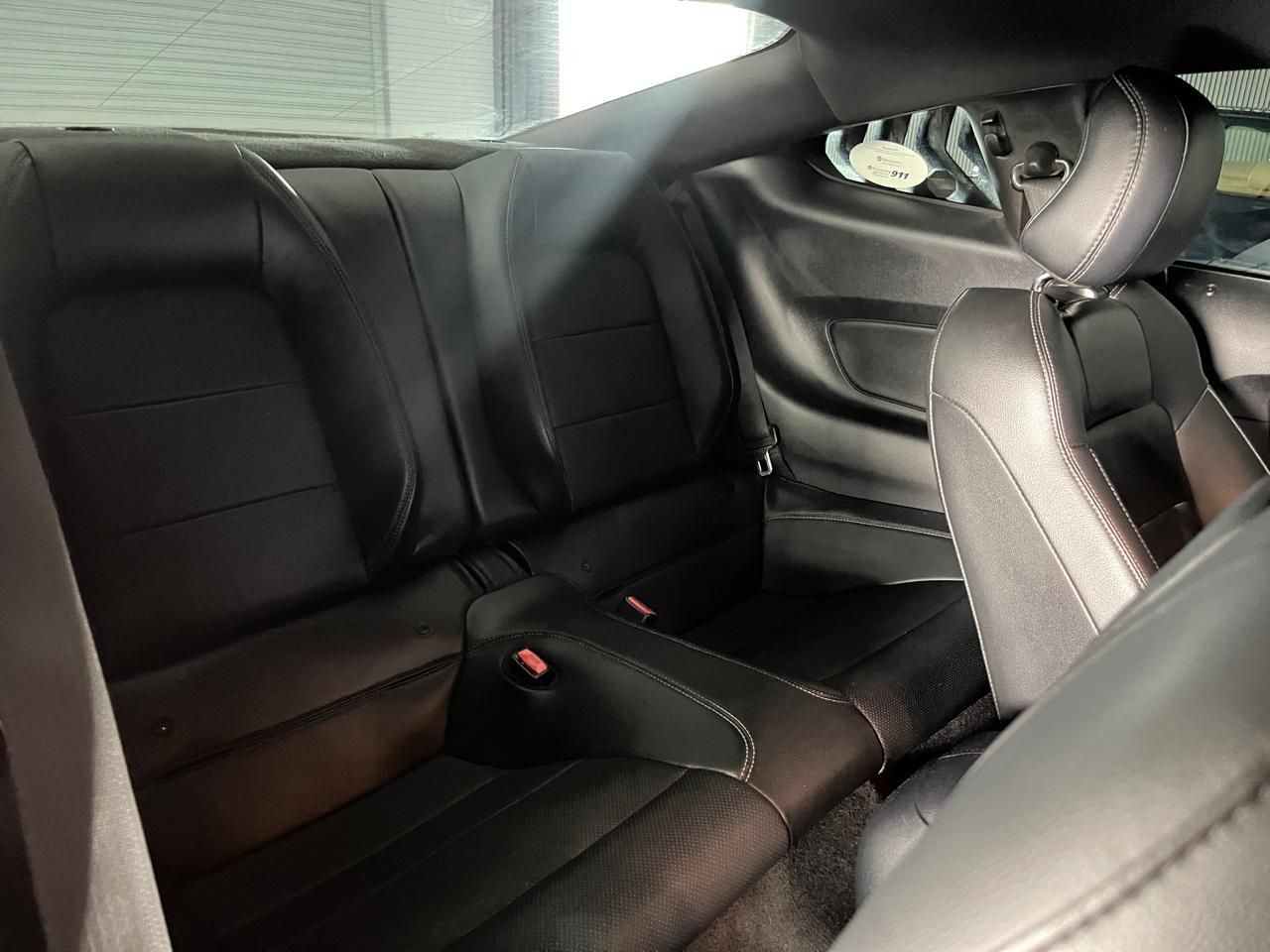 FORD MUSTANG 5.0 GT A/T Mustang 5.0 GT A/T - 6