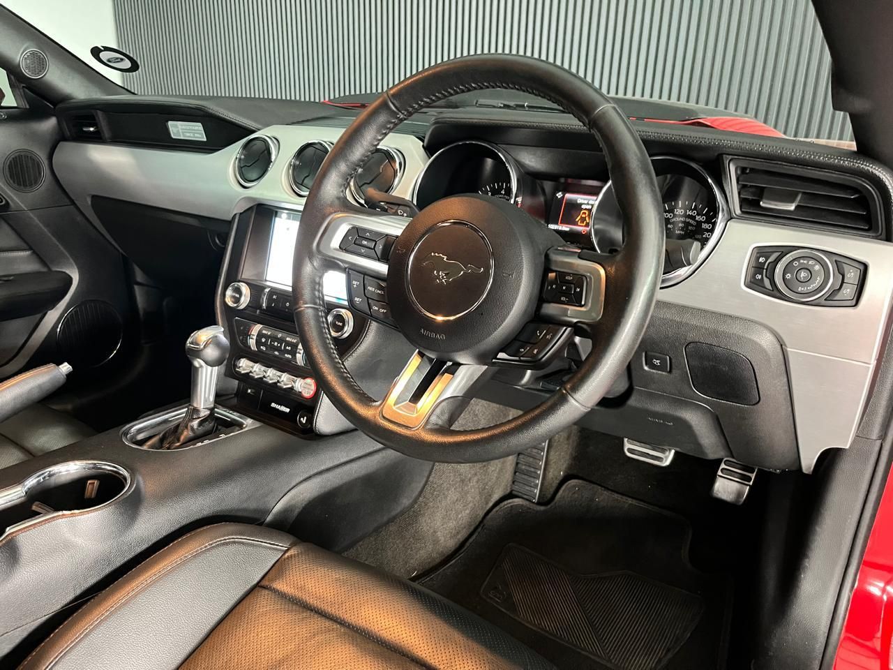 FORD MUSTANG 5.0 GT A/T Mustang 5.0 GT A/T - 8