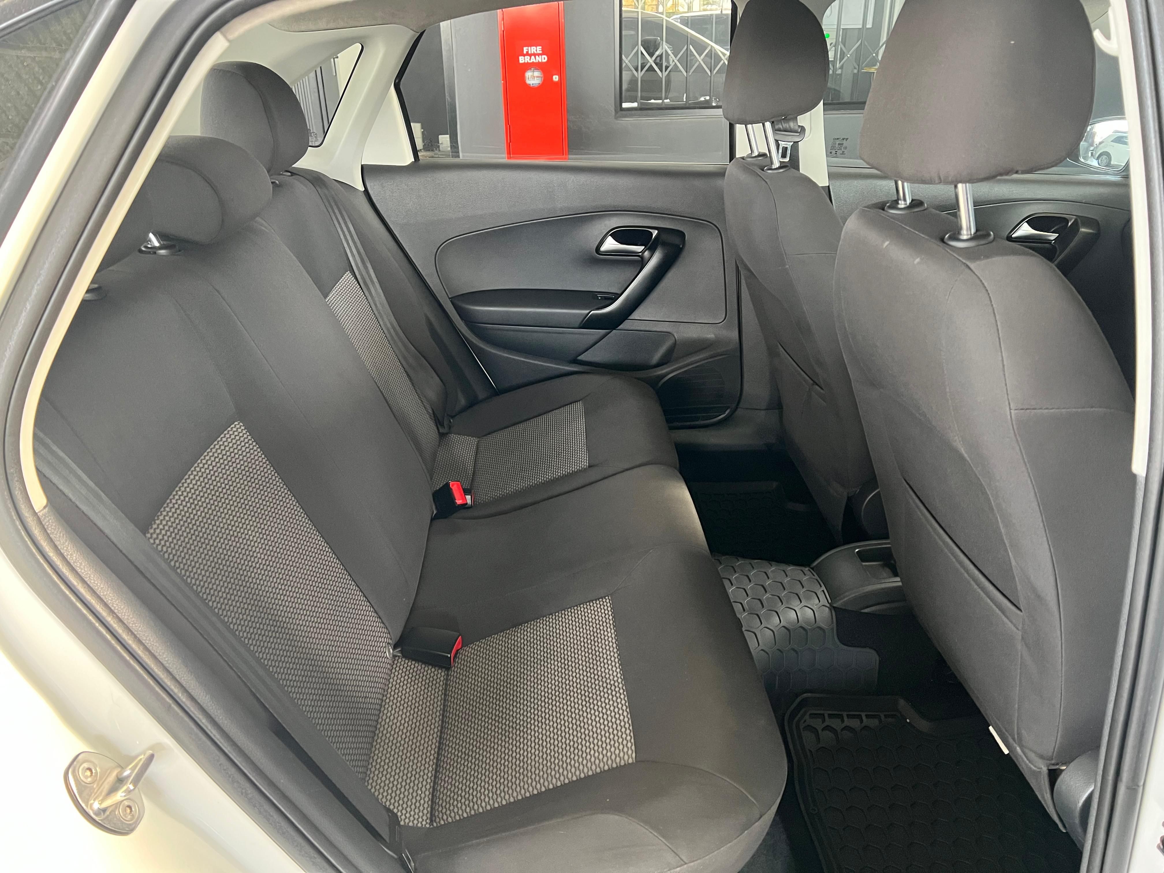VOLKSWAGEN VW POLO 1.4 SEDAN TREND MAN VW POLO 1.4 SEDAN TREND MAN