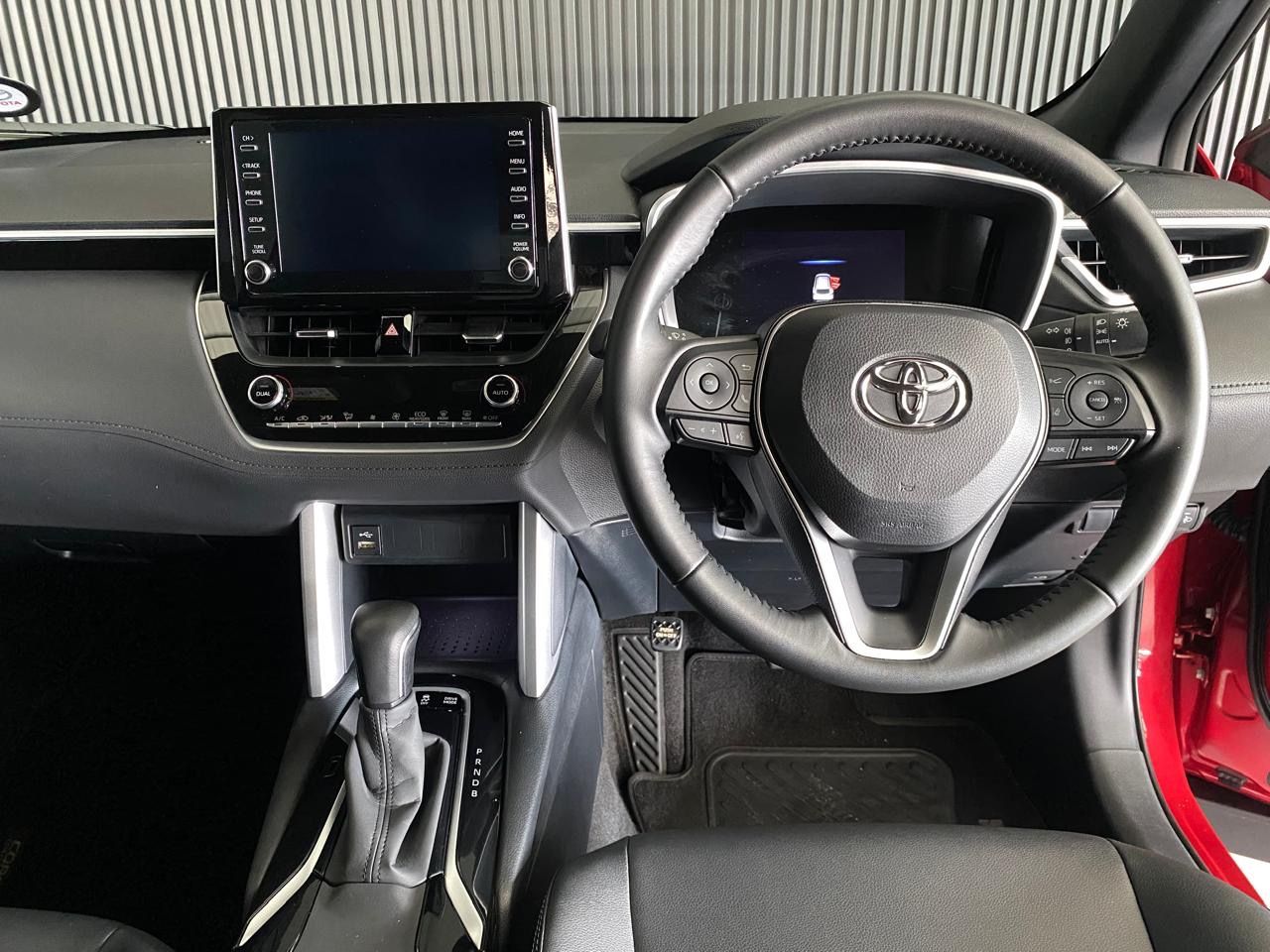 TOYOTA COROLLA CROSS 1.8 HYBRID XR - 8