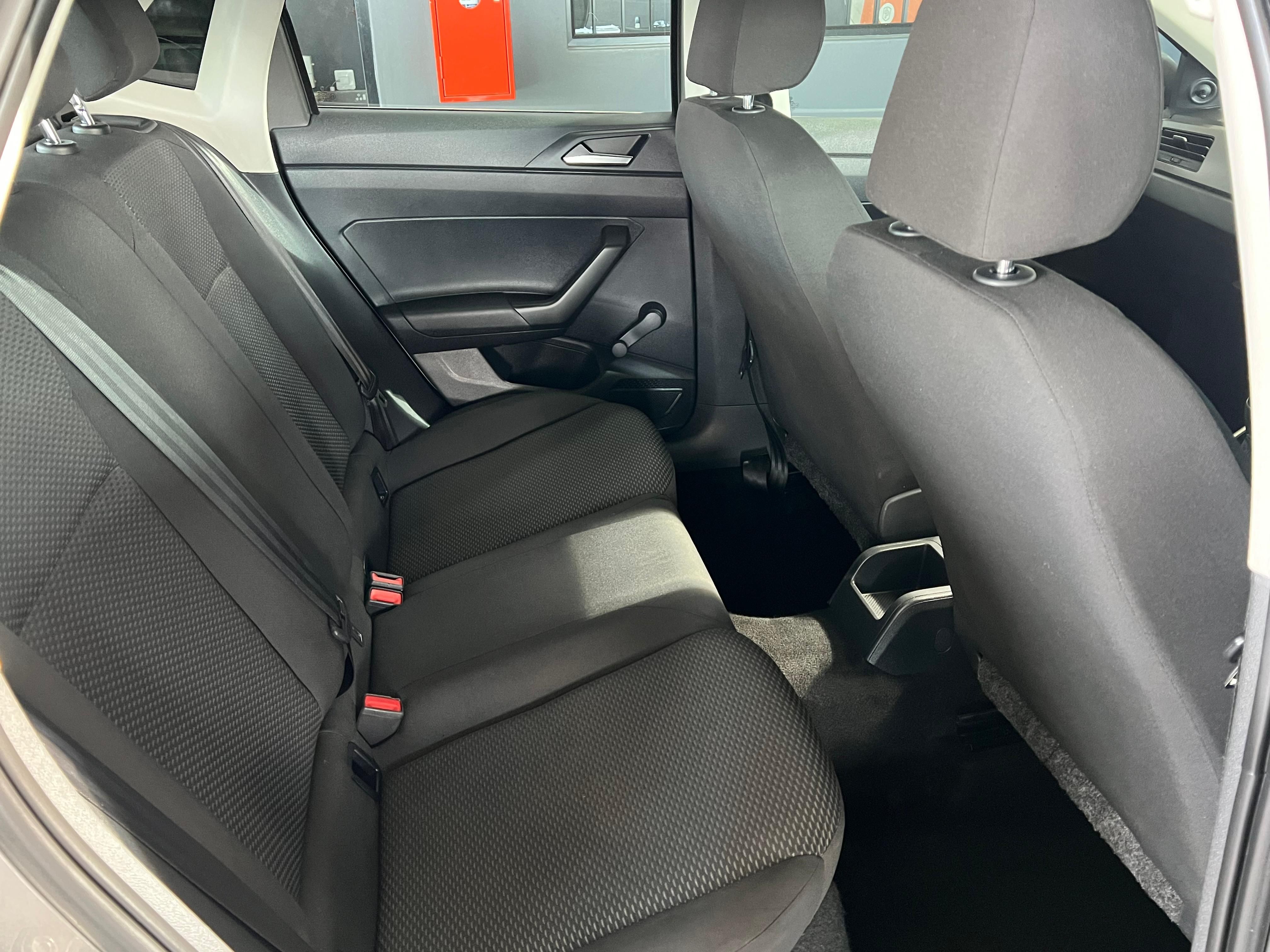 VOLKSWAGEN POLO POLO 1.0 TSI TRENDLINE - 17