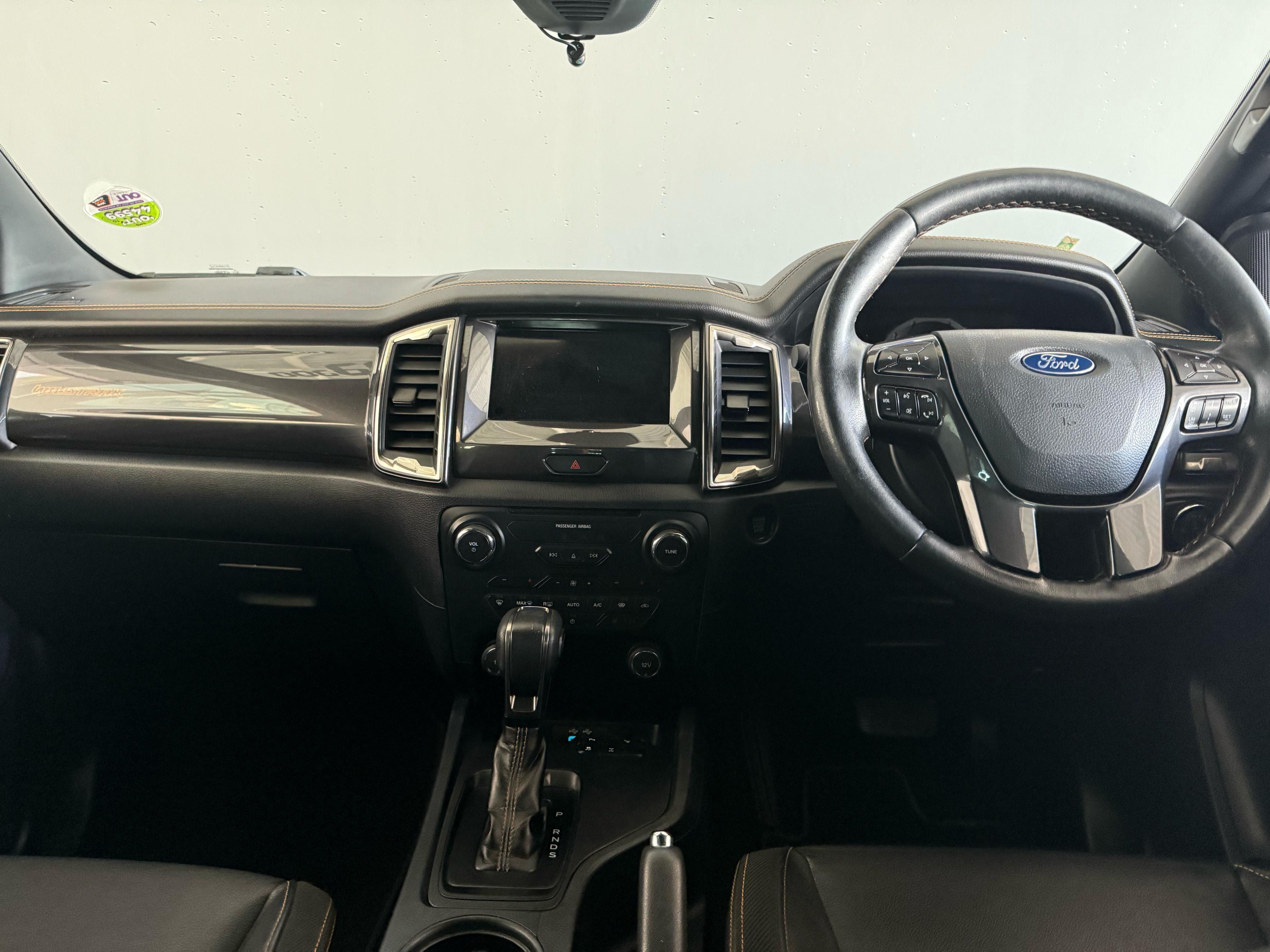 FORD RANGER 2.0D BI-TURBO A/T Ranger 2.0D BI-TURBO A/T - 9