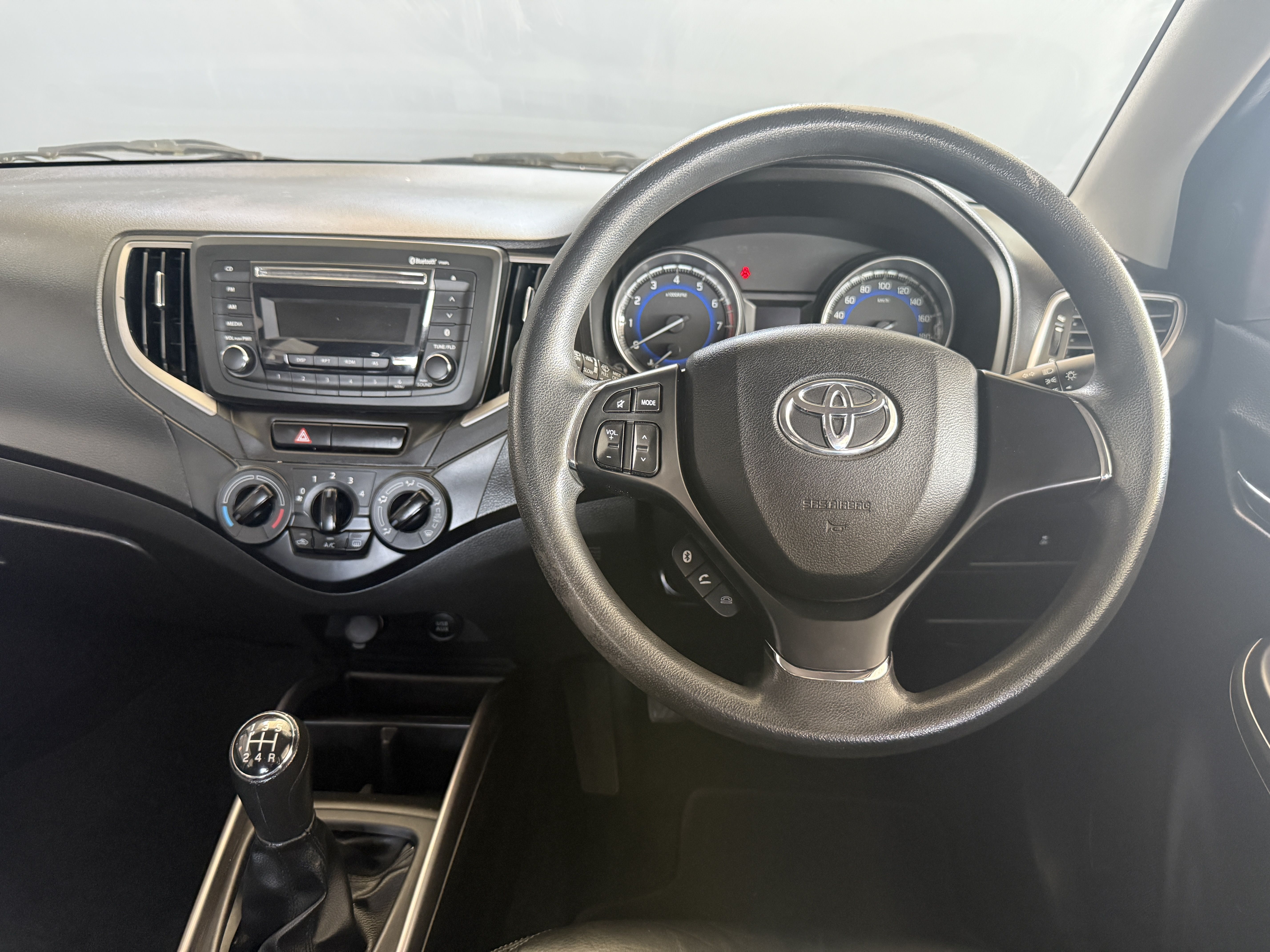 TOYOTA STARLET 1.4 XL Starlet 1.4 XL - 5