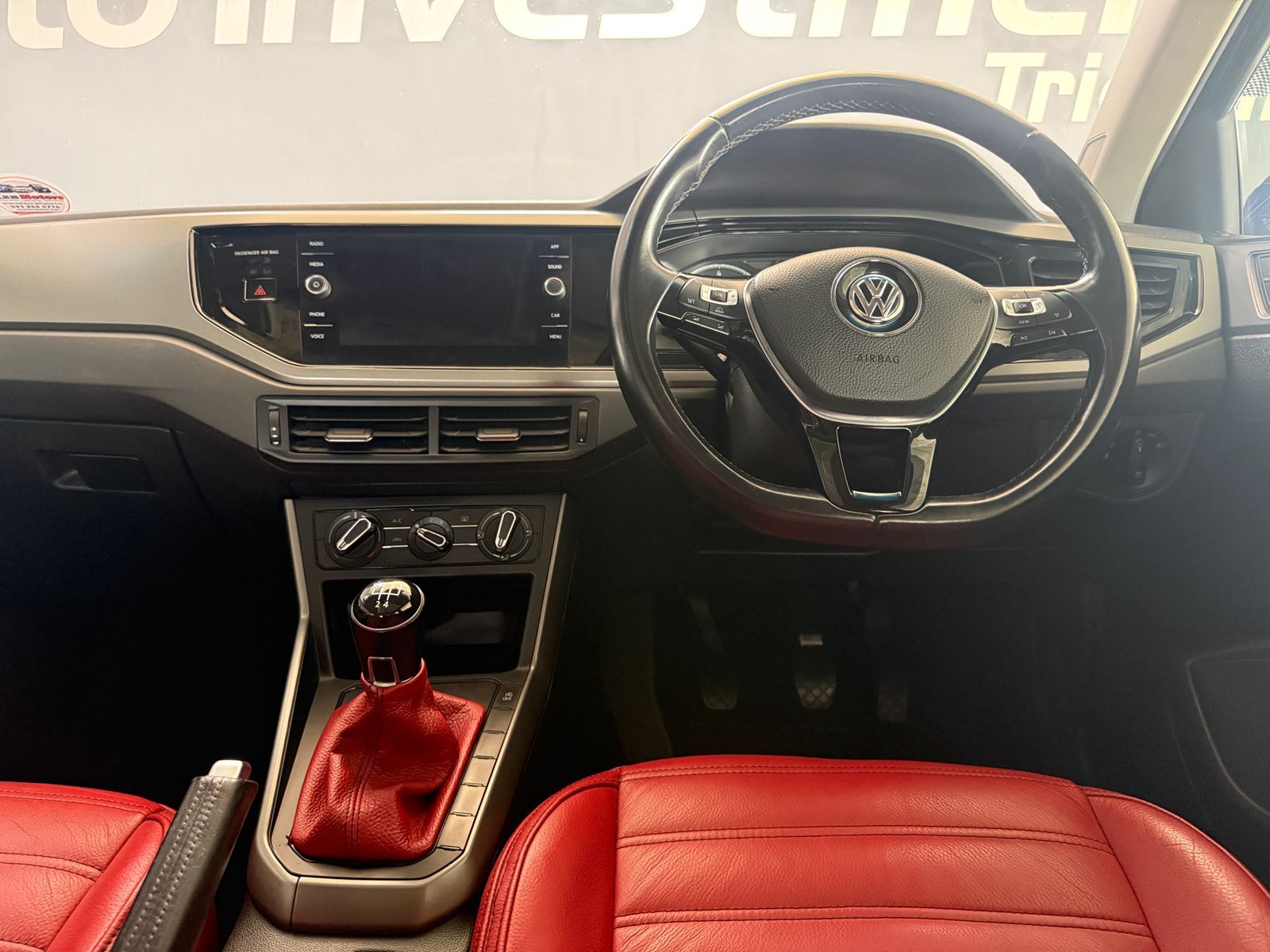 VOLKSWAGEN POLO 1.0 TSI COMFORTLINE Polo 1.0 TSI Comfortline - 9