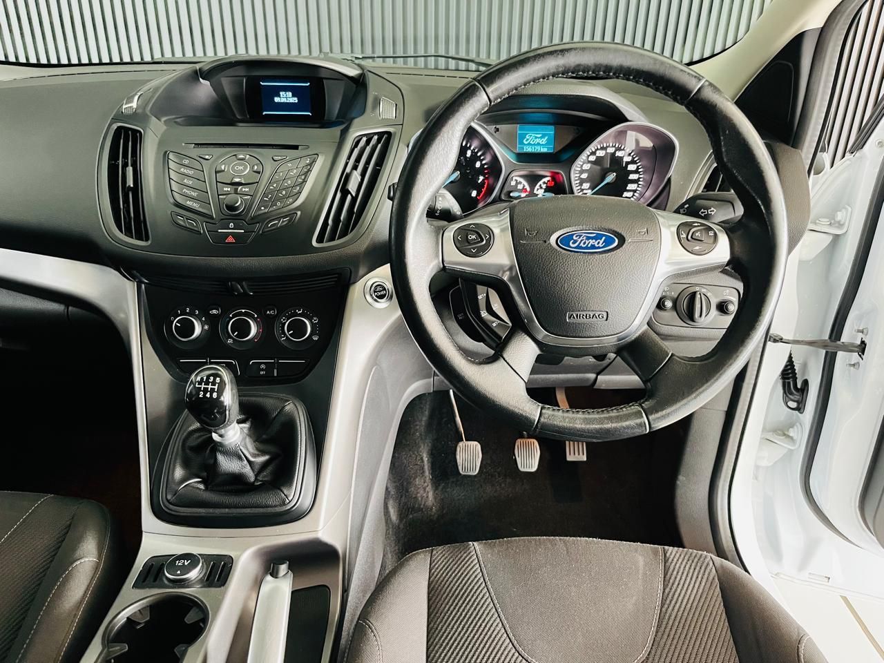 FORD KUGA 1.6 ECOBOOST AMBIENTE KUGA 1.6 ECOBOOST AMBIENTE - 9